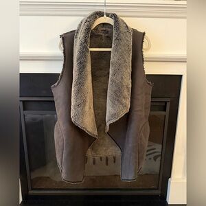Brand Velvet Charcoal grey faux fur vest for fall
